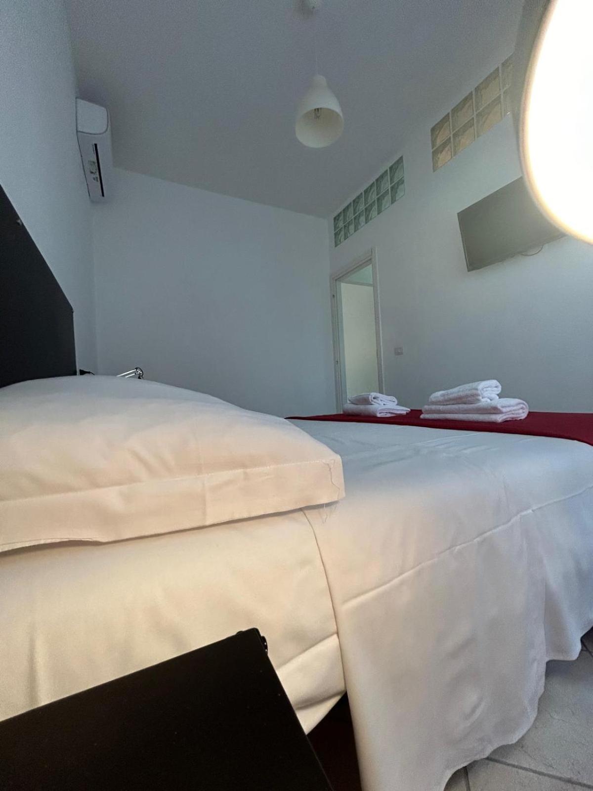 Peppe'S Bed Hotell Roma Eksteriør bilde